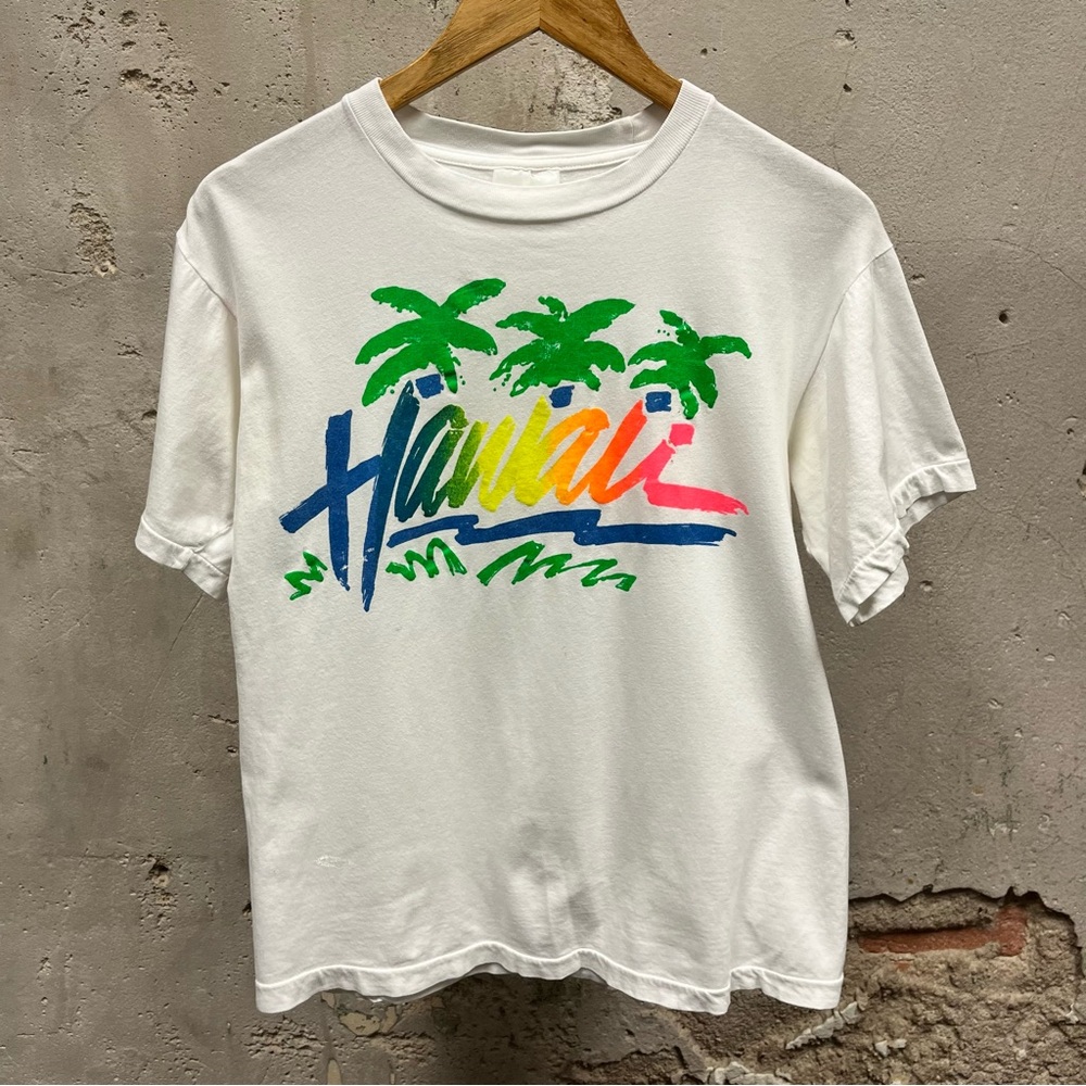 Vintage 1980s Hawaii HI Neon Graphic Short Sleeve Single Stitch Graphic T-Shirt
